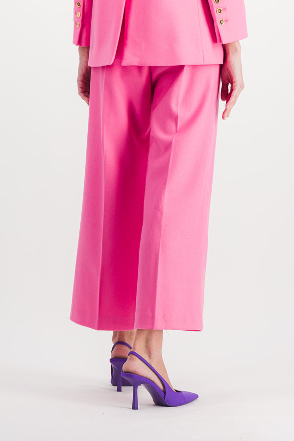 Iconic wide leg cropped pants